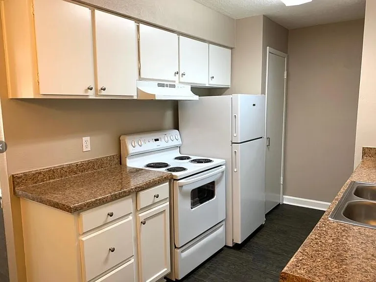 2200 Cypress Landing Dr #C12 — Photo 12