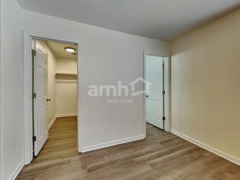15374 W Gelding Dr — Photo 12