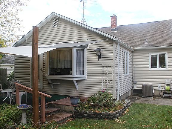 3rd image of 257 Orchard Dr