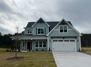 167 Amelia Dr, Carthage, NC 28327