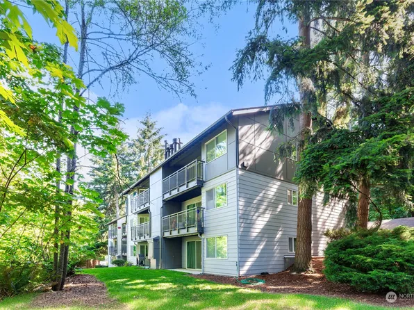 12723 NE 116th Street #G302, Kirkland, WA 98034