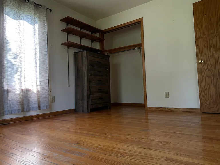 5609 Tolman Ter — Photo 6