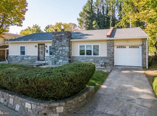 776 Jenkintown Rd, Elkins Park, PA 19027