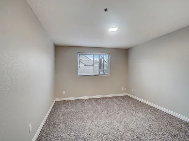 Veri 1319 — Photo 179