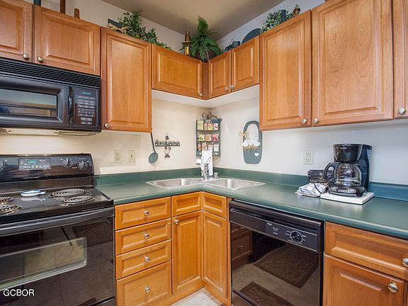 5th image of 401 Nystrom Ln #1702
