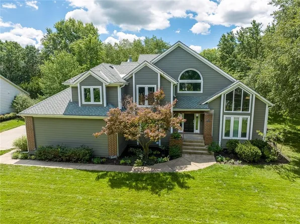3509 W 129th St, Leawood, KS 66209