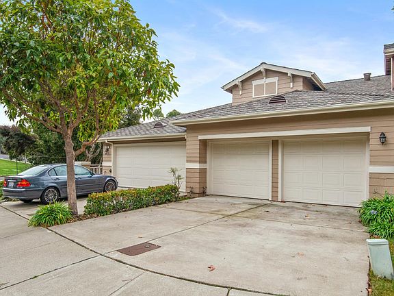2nd image of 112 Tanager Ct