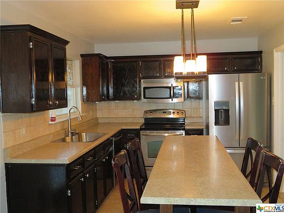 4th image of 1805 Waterford Dr
