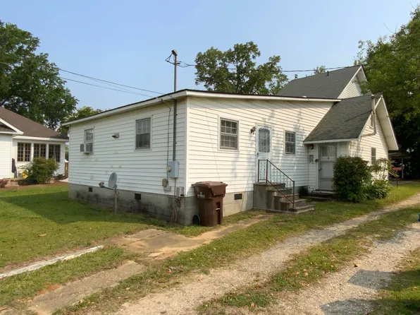 506 W Cumberland St, Dunn, NC 28334