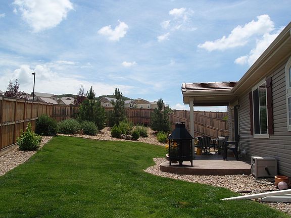 Beautiful, Prof Landscaped Yard