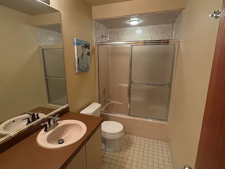 17 Brown Ave #B — Photo 12