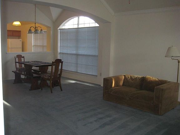5th image of 1517 Summers Dr