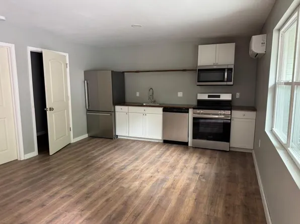 105 Jeffery Ln APT 3, Maynardville, TN 37807