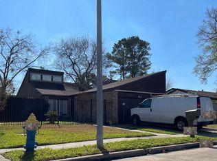 11539 Bellerive Dr, Houston, TX 77072