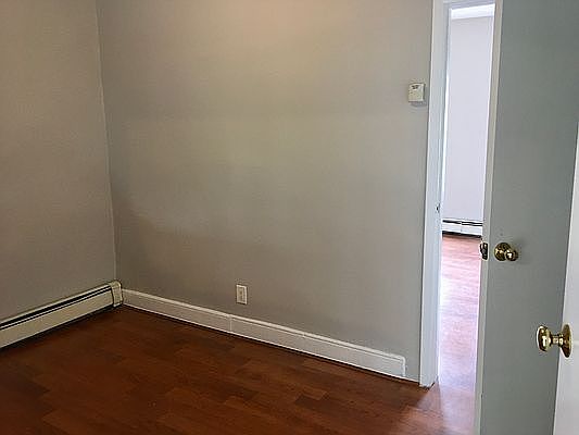 5th image of 615 Manhattan Ave Floor 3