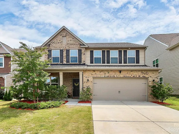 16007 Harbor Hill Dr, Charlotte, NC 28273
