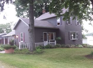 2816 McMackin Rd, Madison, OH 44057