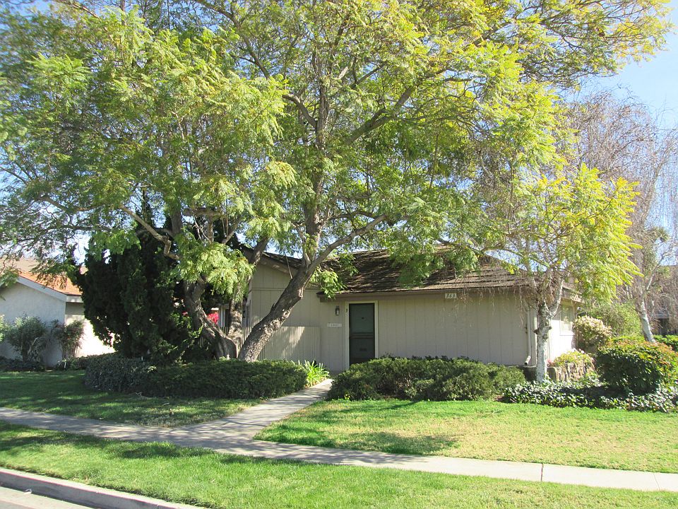 1st image of 363 Moreton Bay Ln Unit 3