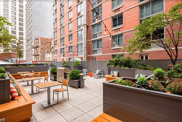 Rented by The Dermot Realty Management Company | media 13