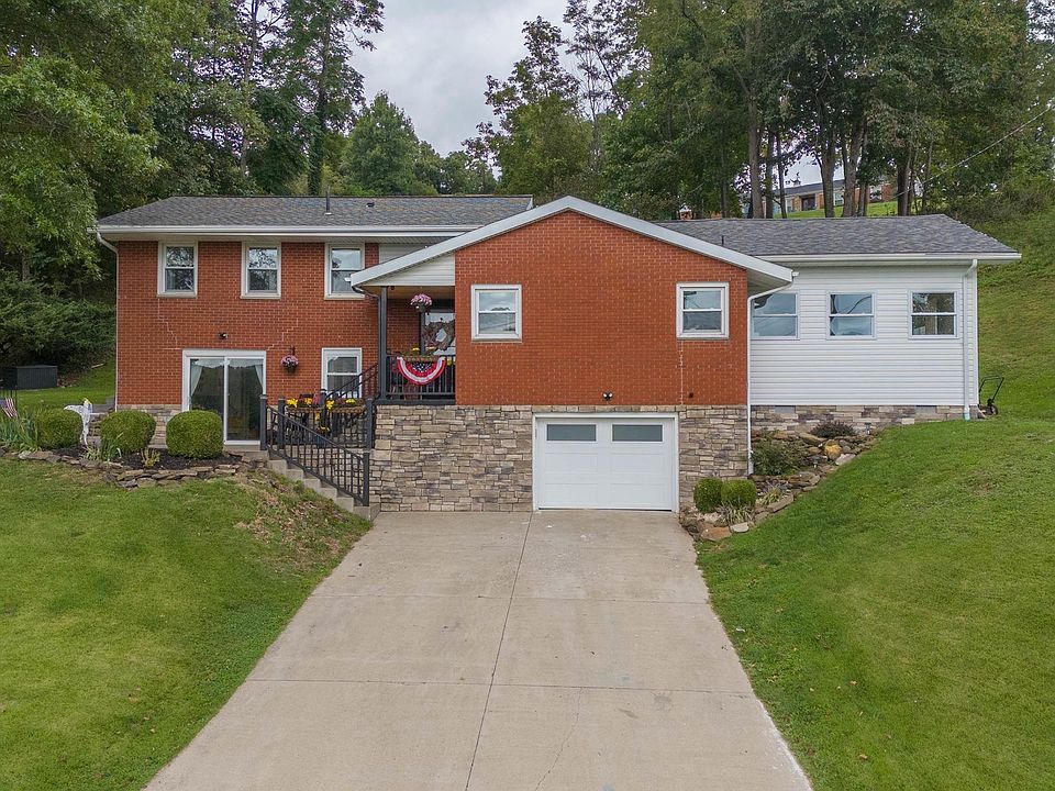 1st image of 428 Sycamore Dr