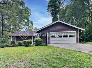 5 Woodbine Point, Newnan, GA 30265