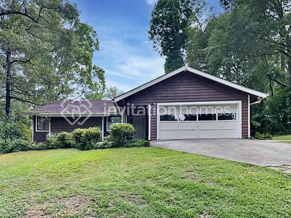 5 Woodbine Pt, Newnan, GA 30265