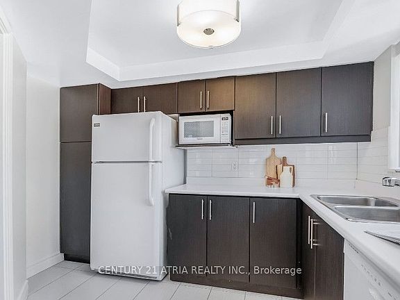 5th image of 44 Gerrard St W Unit 1206