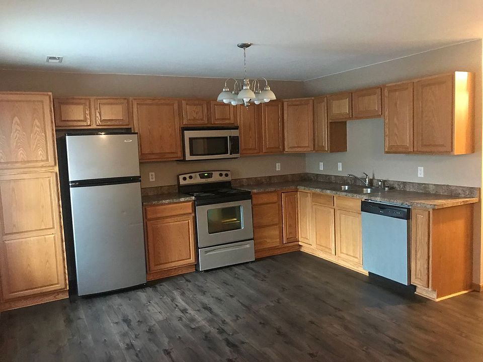 1st image of 1024 E Jefferson St #B8-1