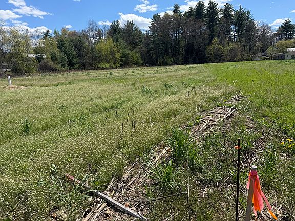 3rd image of 152 County Rd