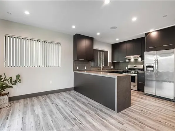 4930 Laurel Canyon Blvd #201, Valley Village, CA 91607