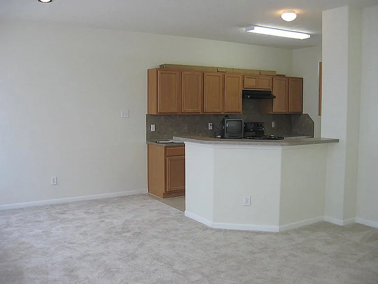 15918 Langhamwood Ln — Photo 5