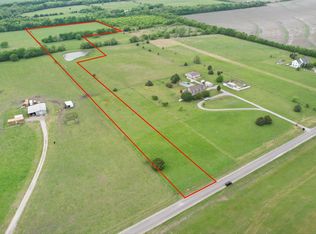 999B E Line Rd, Whitewright, TX 75491