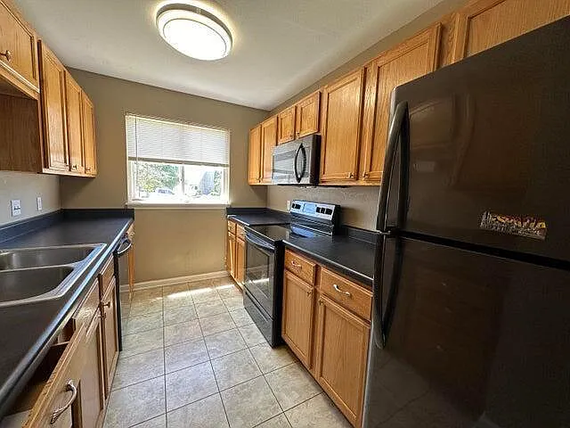 1530 Timber Creek Dr — Photo 9