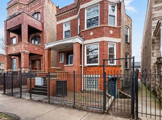 879 N Richmond St #1, Chicago, IL 60622