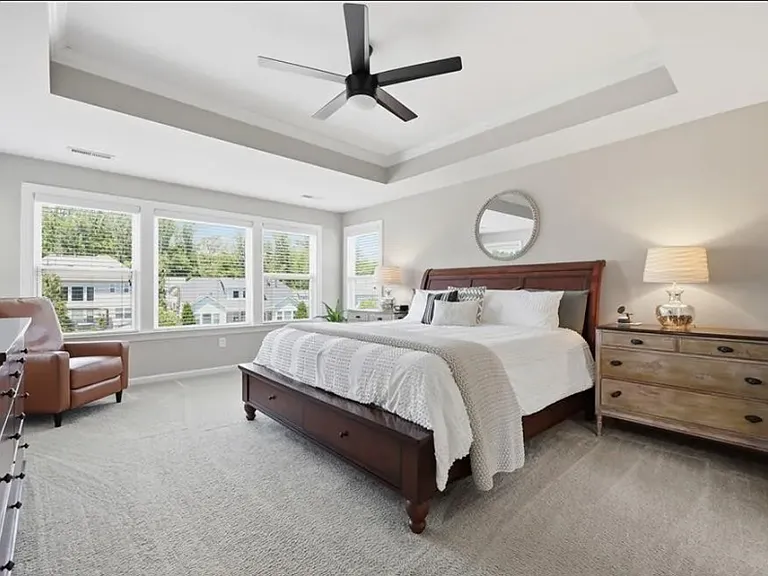 806 Blue Moon Ct — Photo 20
