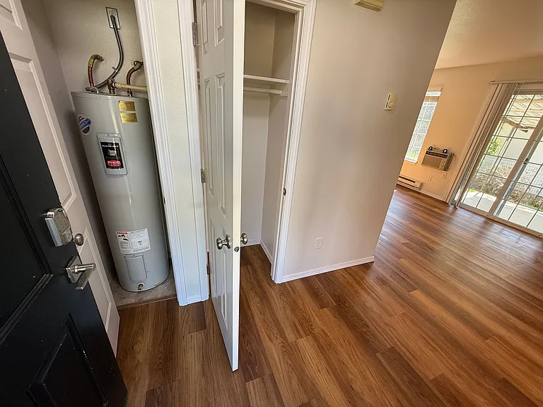 203 S Owyhee St #203 — Photo 10