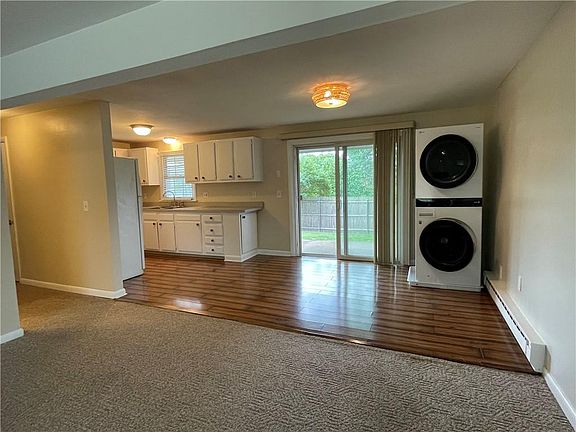 5th image of 5 N Castle Way #A