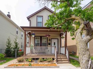 1669 Washington St, Dubuque, IA 52001