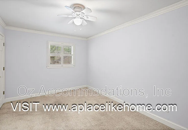 4300 W 111th Ter — Photo 26