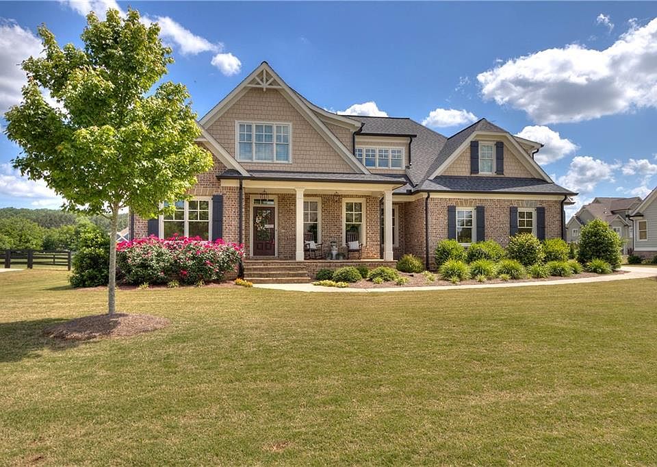 1st image of 30 River Shoals Dr SE
