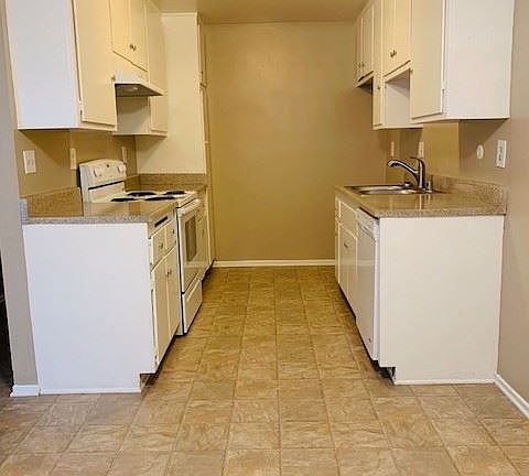 2nd image of 1341 San Juan St APT B3
