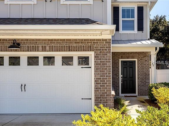 3rd image of 72 Circlewood Dr