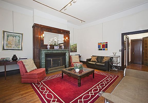 2nd image of 20 E 84th St APT 2B