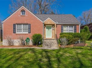 989 Winburn Dr, East Pt, GA 30344