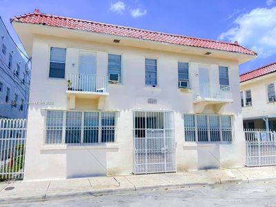 711 NW 1st St, Miami, FL, 33128