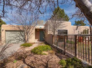 945 Camino De Chelly, Santa Fe, NM 87505