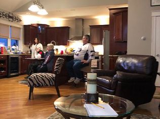 117 Lewis Ave, Tiverton, RI 02878