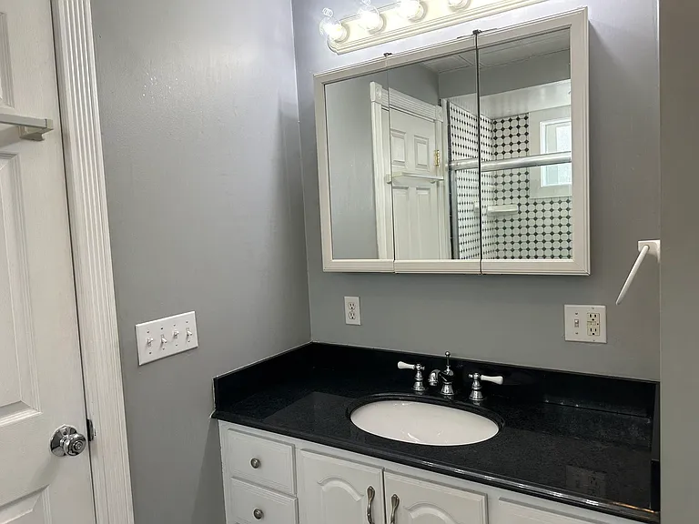 55 Fessenden St #1 — Photo 11