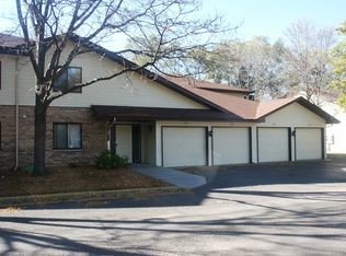 2946 Mounds View Blvd #19, Mounds View, MN 55112
