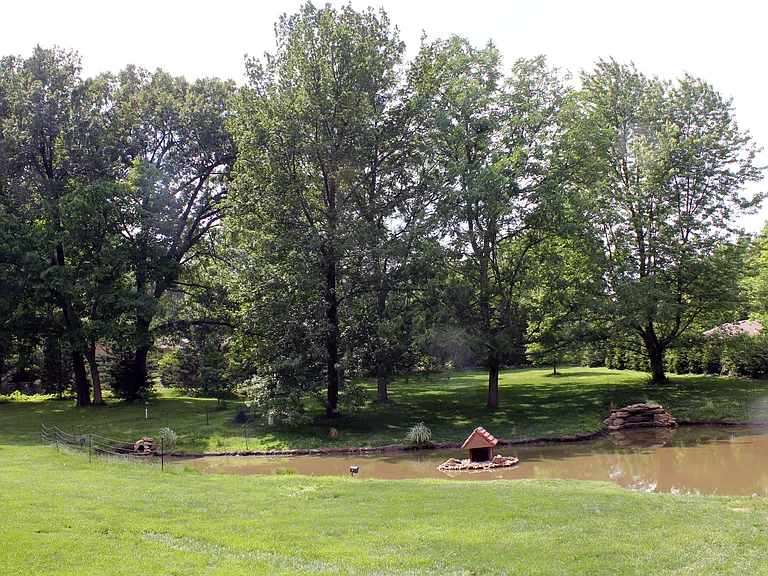 920 N Woodland Dr — Photo 23